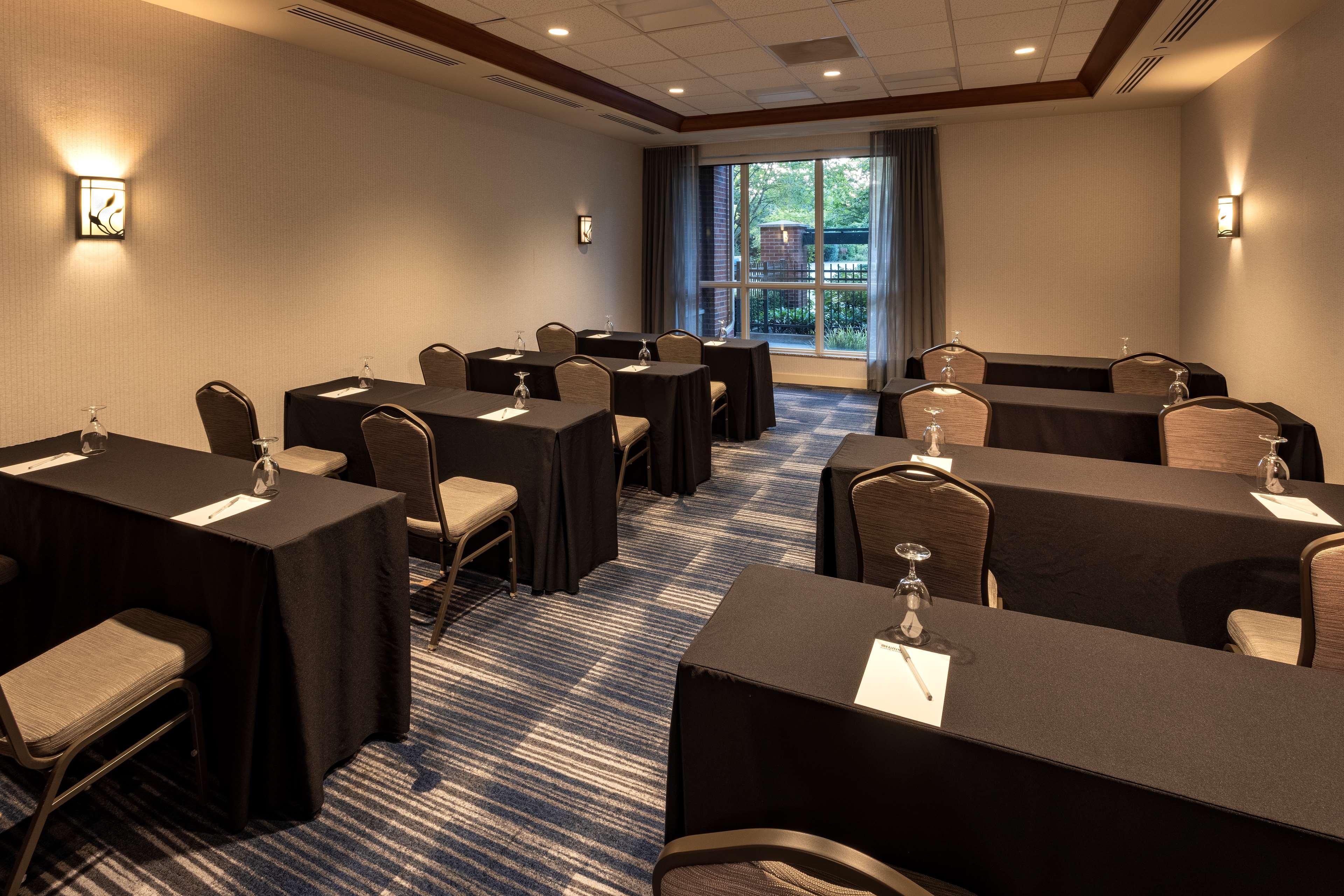 Hilton Garden Inn Seattle/Issaquah Extérieur photo
