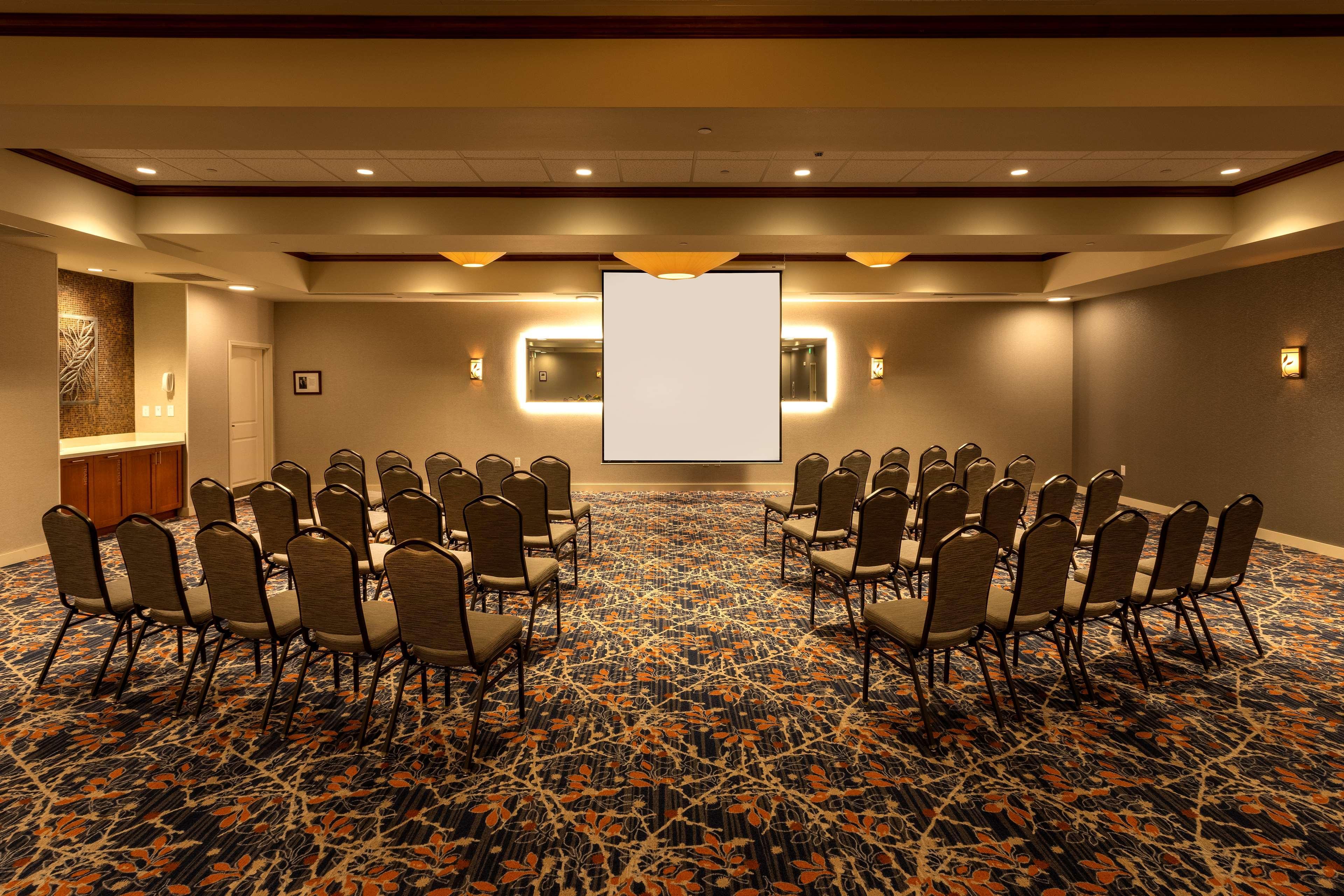 Hilton Garden Inn Seattle/Issaquah Extérieur photo