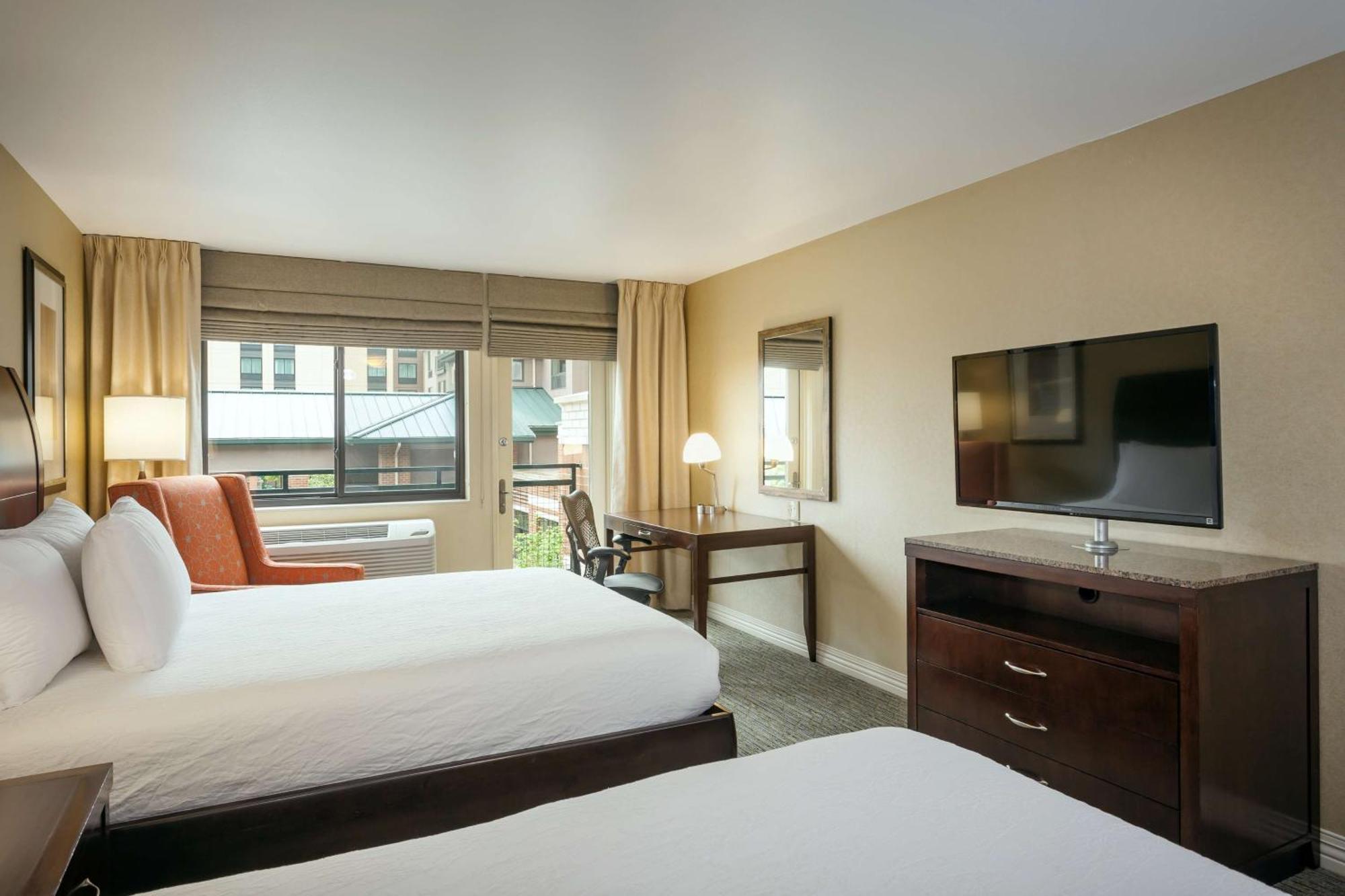 Hilton Garden Inn Seattle/Issaquah Extérieur photo