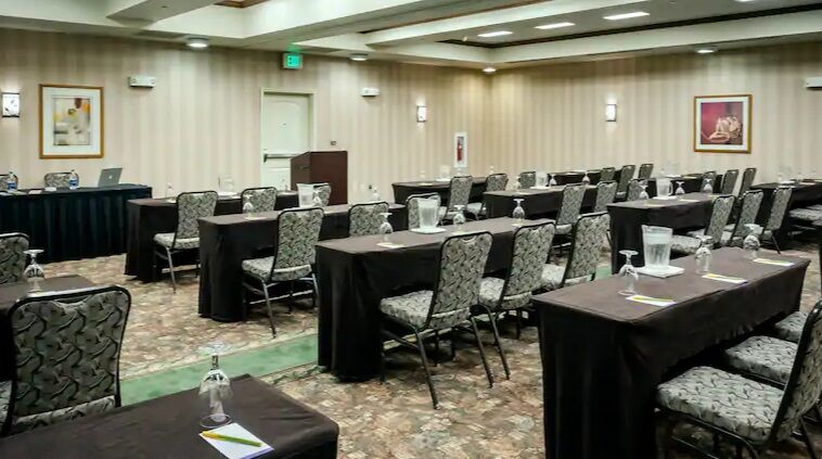 Hilton Garden Inn Seattle/Issaquah Extérieur photo